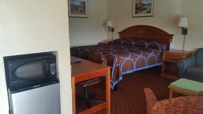 AMERICAN INN OF DAYTONA - Motel Reviews (Daytona Beach, FL)