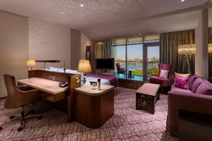 Room & Suite