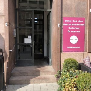 Entre mot gågatan