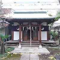 於岩稲荷神社本殿