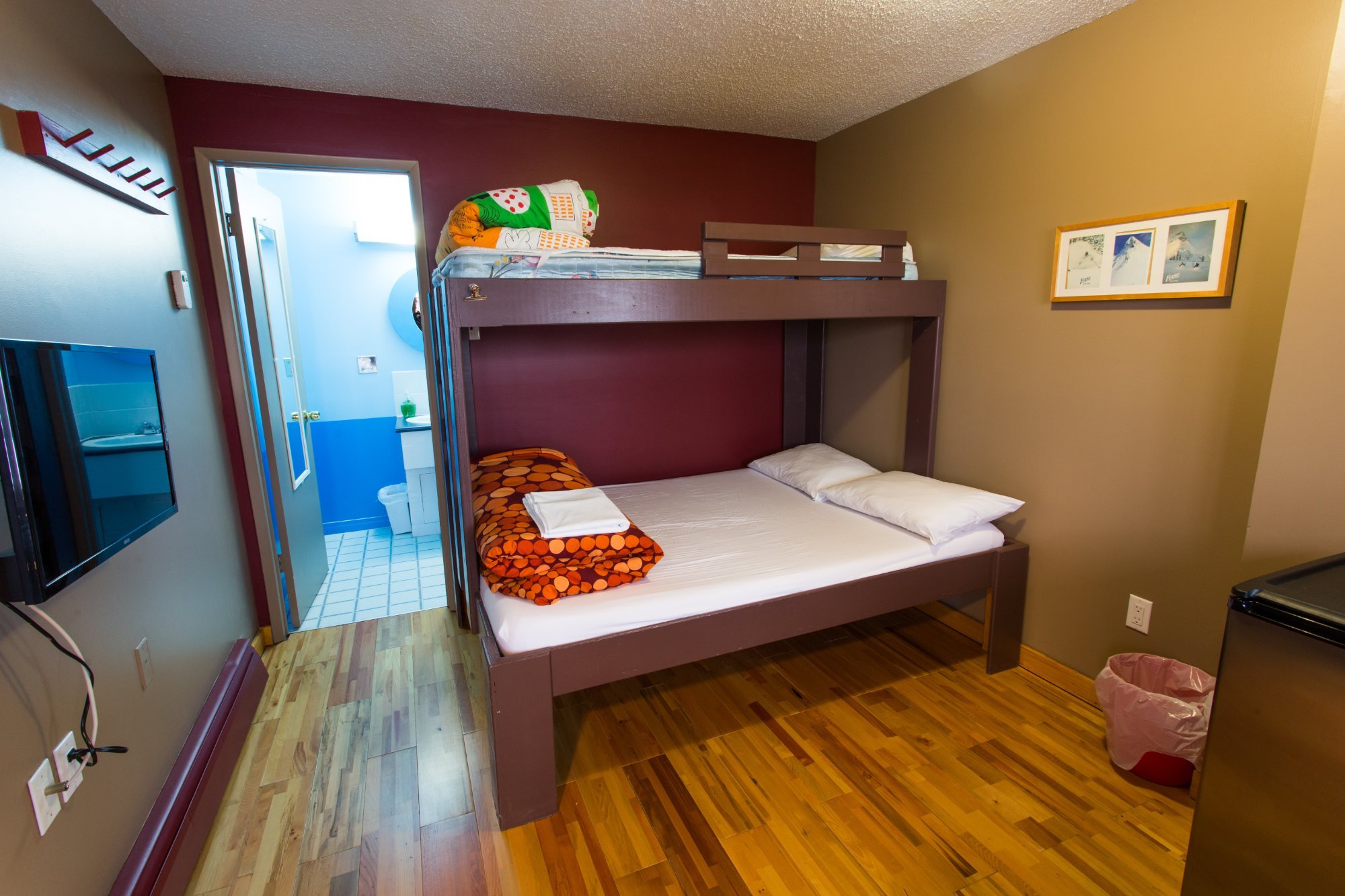 Raging Elk Adventure Lodging by null