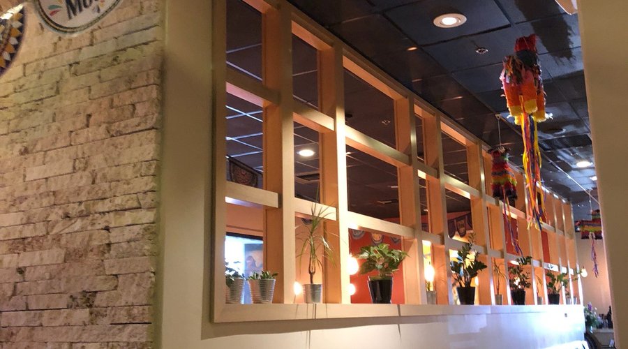 La Parrilla Mexican Restaurant