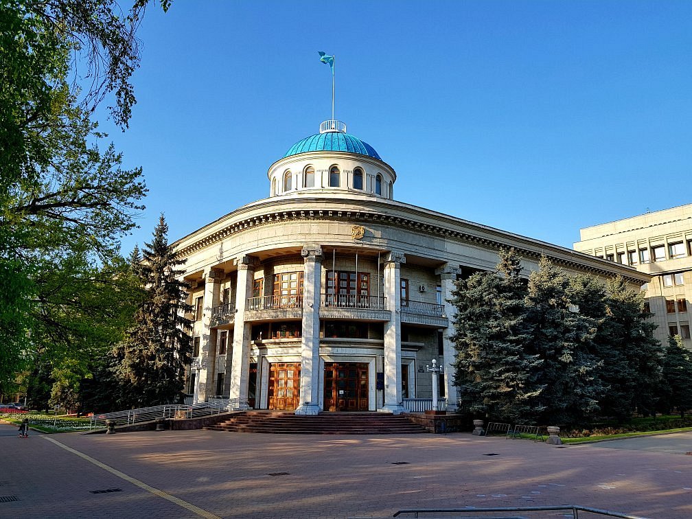 Government House Of Kazakh Soviet Socialist Republic Almaty Lohnt Es Sich