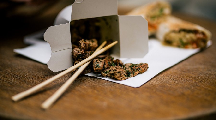 Fantastické MEAT IN A CONE !!! Bravčová panenka pripravená na grile s domácou Chimmichurri omáčk