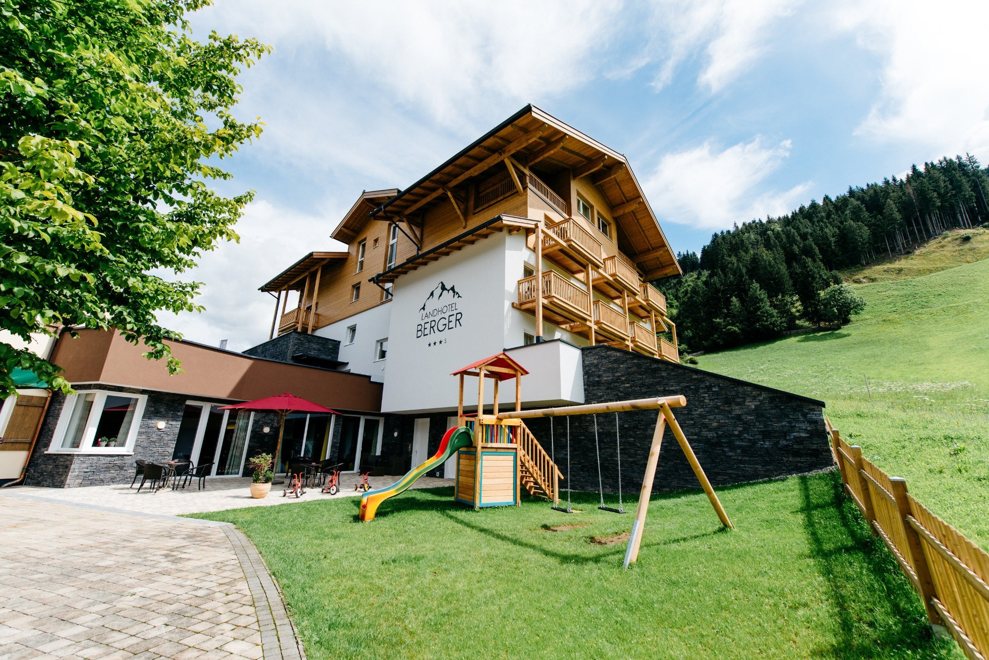 LANDHOTEL BERGER (Eben Im Pongau, Austria) - Ulasan & Perbandingan ...