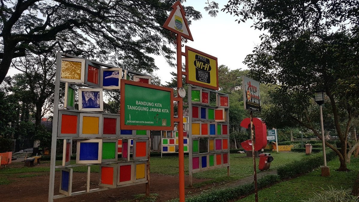 Wisata Gratis Bandung: Keindahan Sudut-Sudut Kota yang Patut Kamu Jelajahi