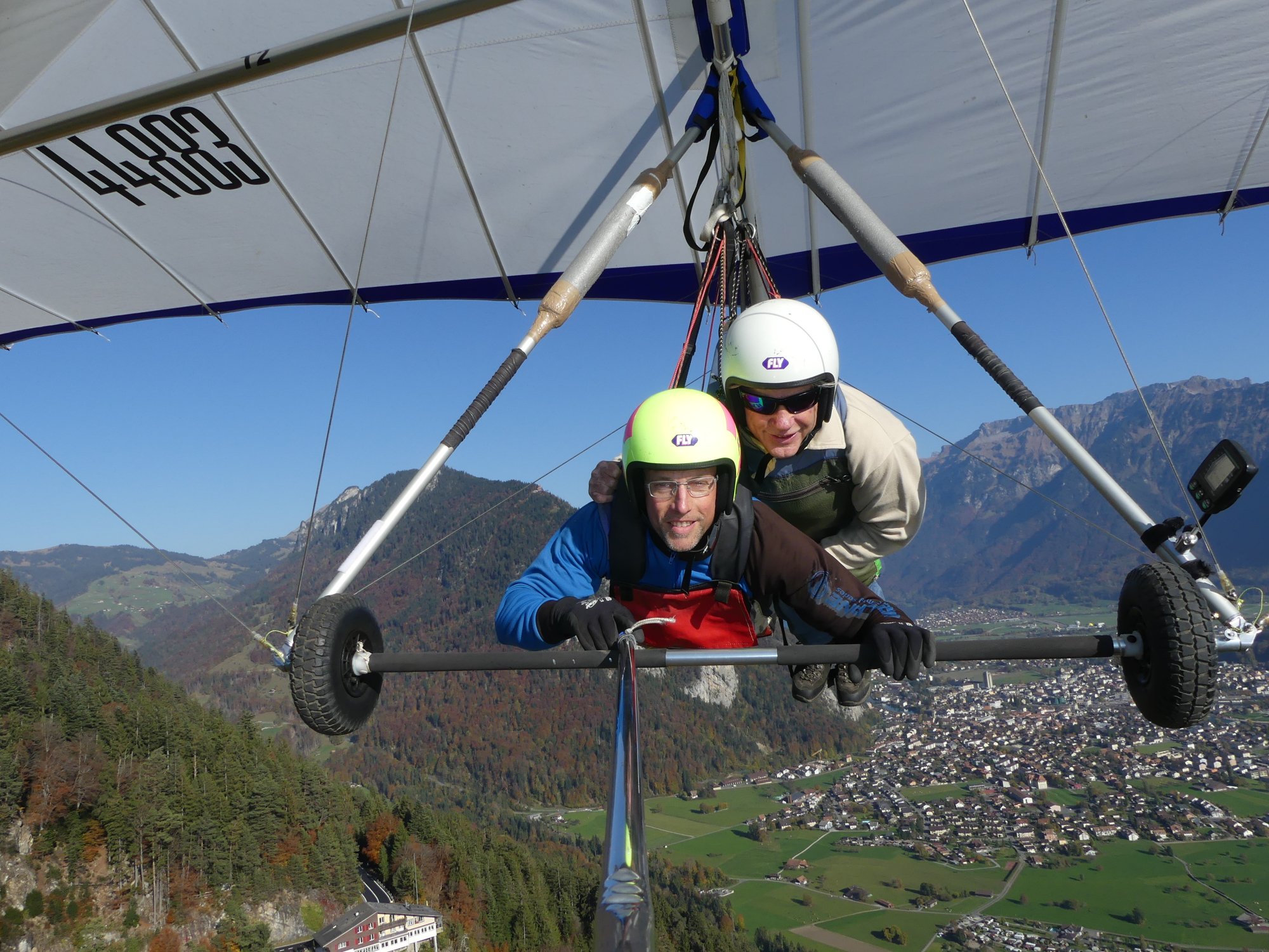 Fly Interlaken Hanggliding (Jungfrau Region) - ATUALIZADO 2022 O Que ...