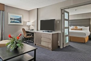 Room & Suite