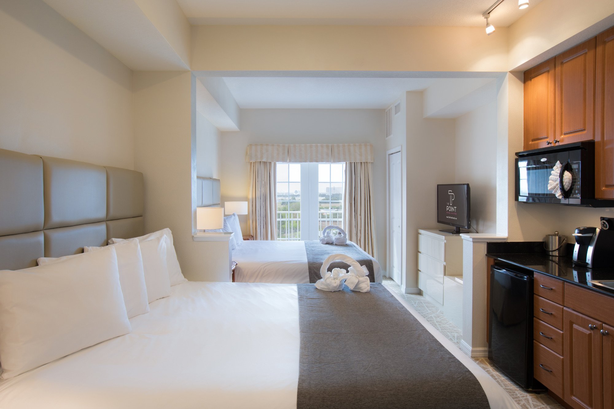 Hotel photo 9 of The Point Hotel & Suites.