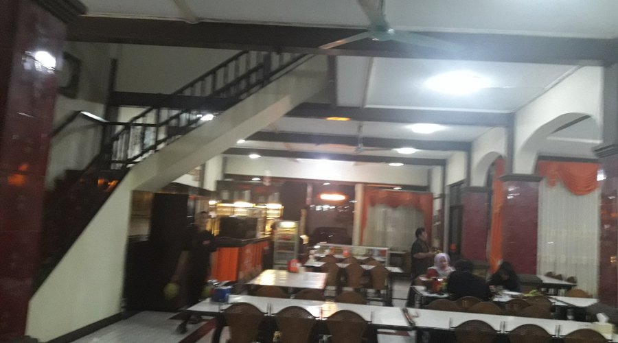 Ruangan tempat makan