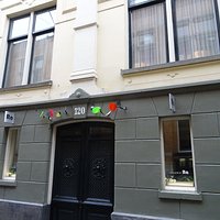 Galerie RA ;Nes 120