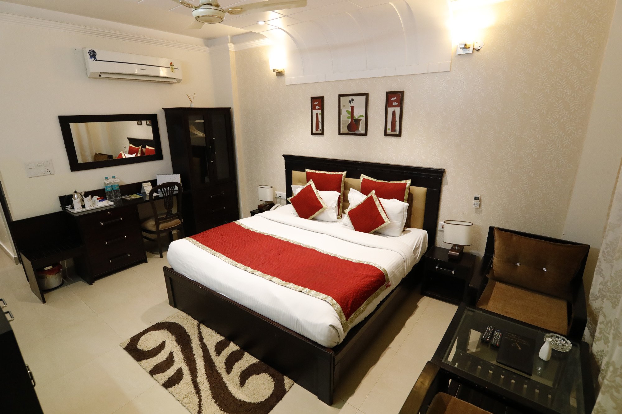 Hotel photo 2 of Hotel Yog Vashishth.