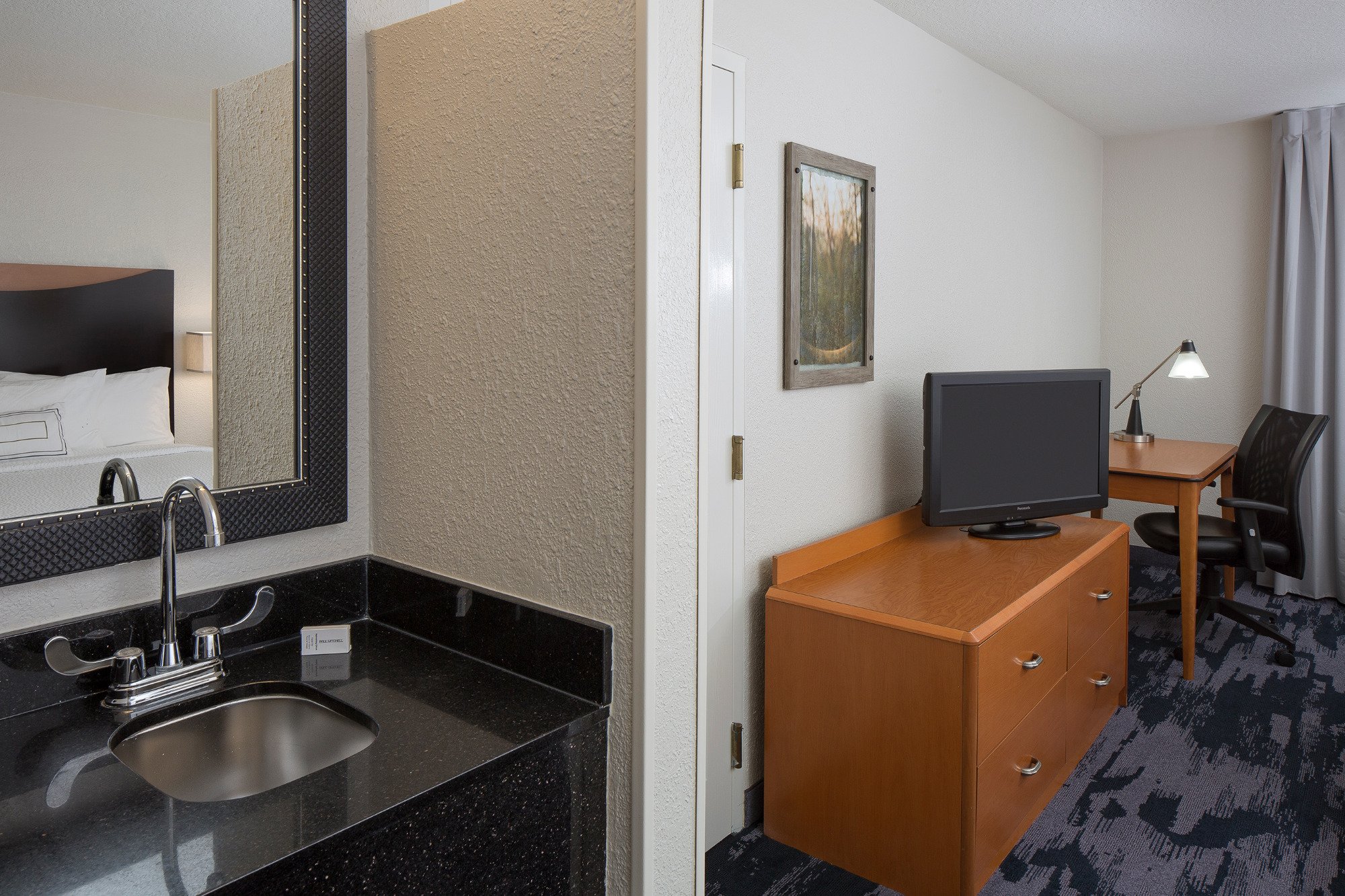 Hotel photo 19 of Fairfield Inn & Suites Orlando Lake Buena Vista.