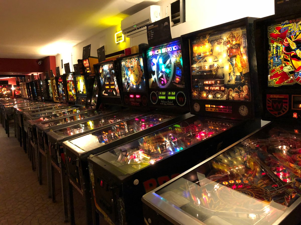 Classic Arcade Pinball Museum