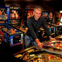 Geräte aus 50 Jahren Pinball und Flippergeschichte