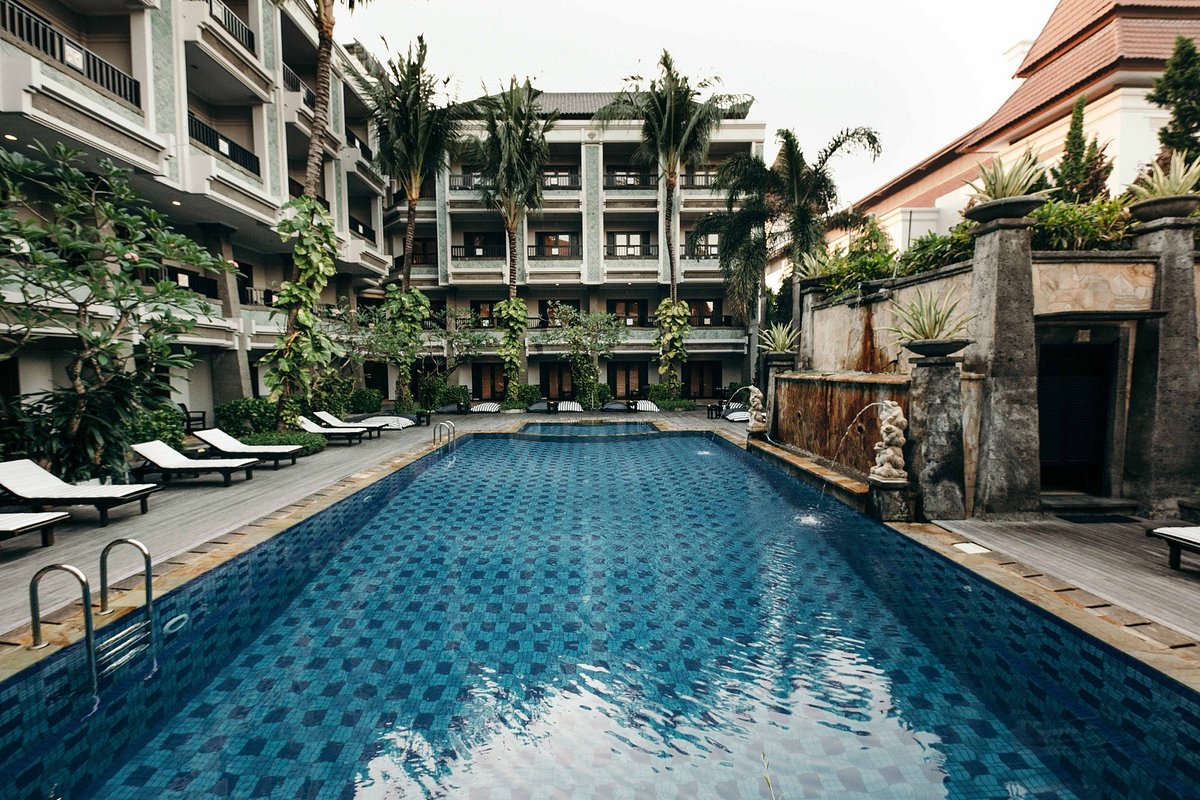 The Vira Bali Boutique Hotel &amp; Suite, hotel in Kuta