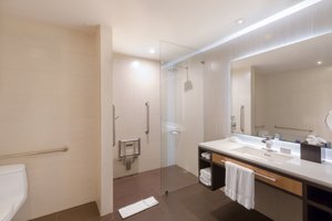 Room & Suite