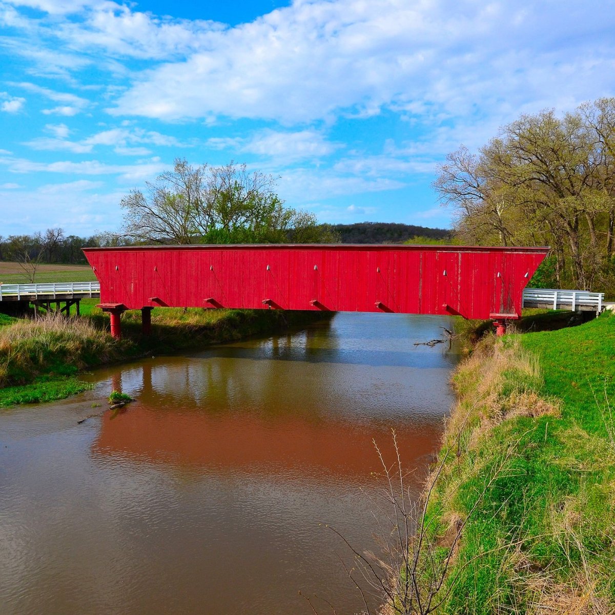 hogback-covered-bridge-winterset-2022-lo-que-se-debe-saber-antes-de