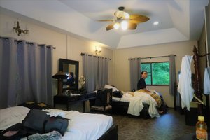 Room & Suite