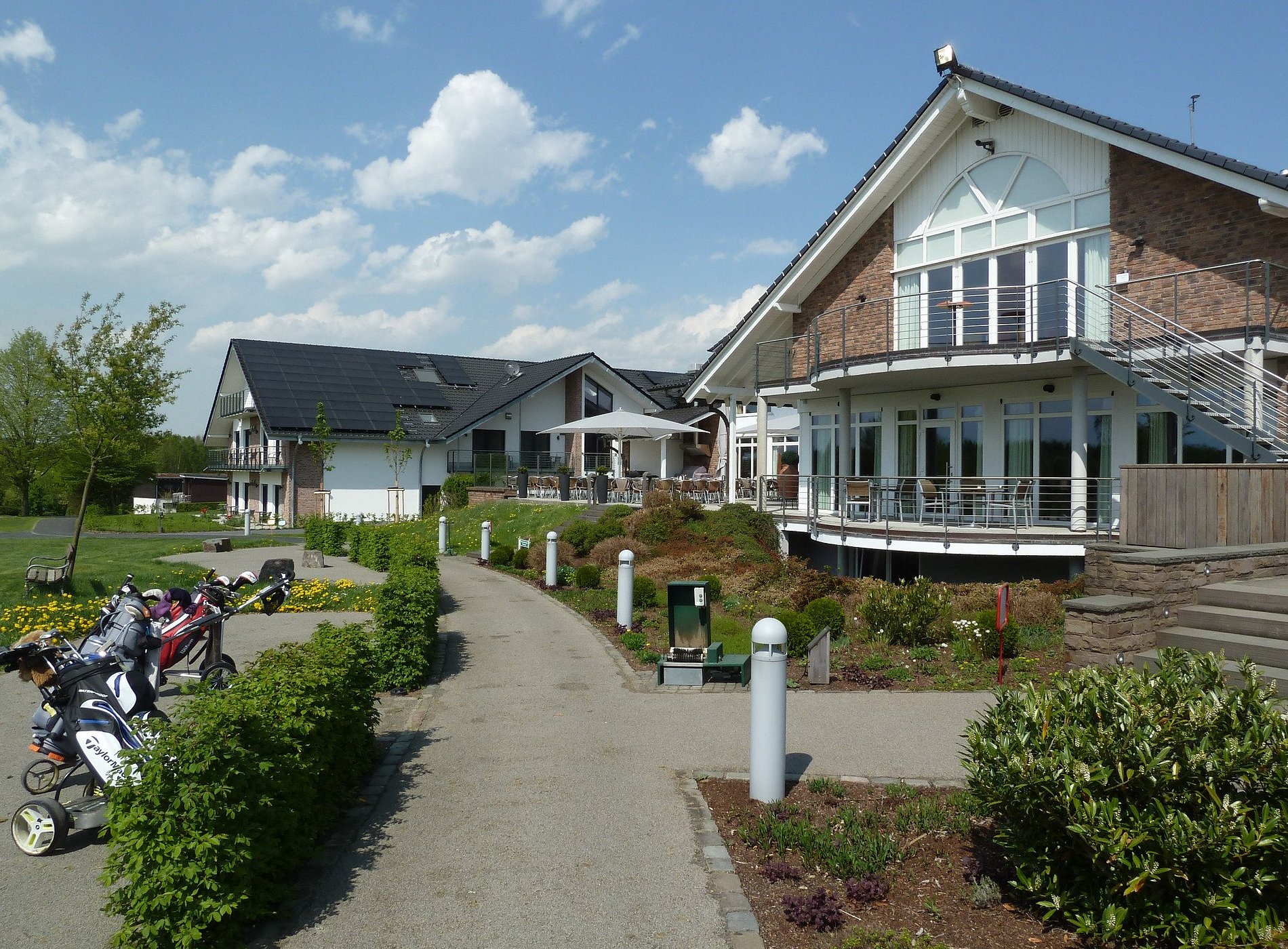 Gut Heckenhof Hotel & Golfresort an der Sieg GmbH & Co.KG image