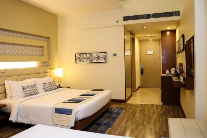 RADISSON BLU HOTEL GREATER NOIDA - Hotel Reviews, Photos, Rate