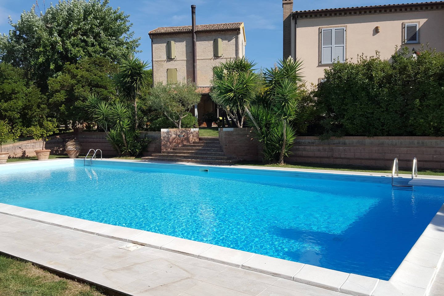 B&B Villa FioreConero Pool: Pictures & Reviews - Tripadvisor