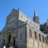 Latéral droit de l'église