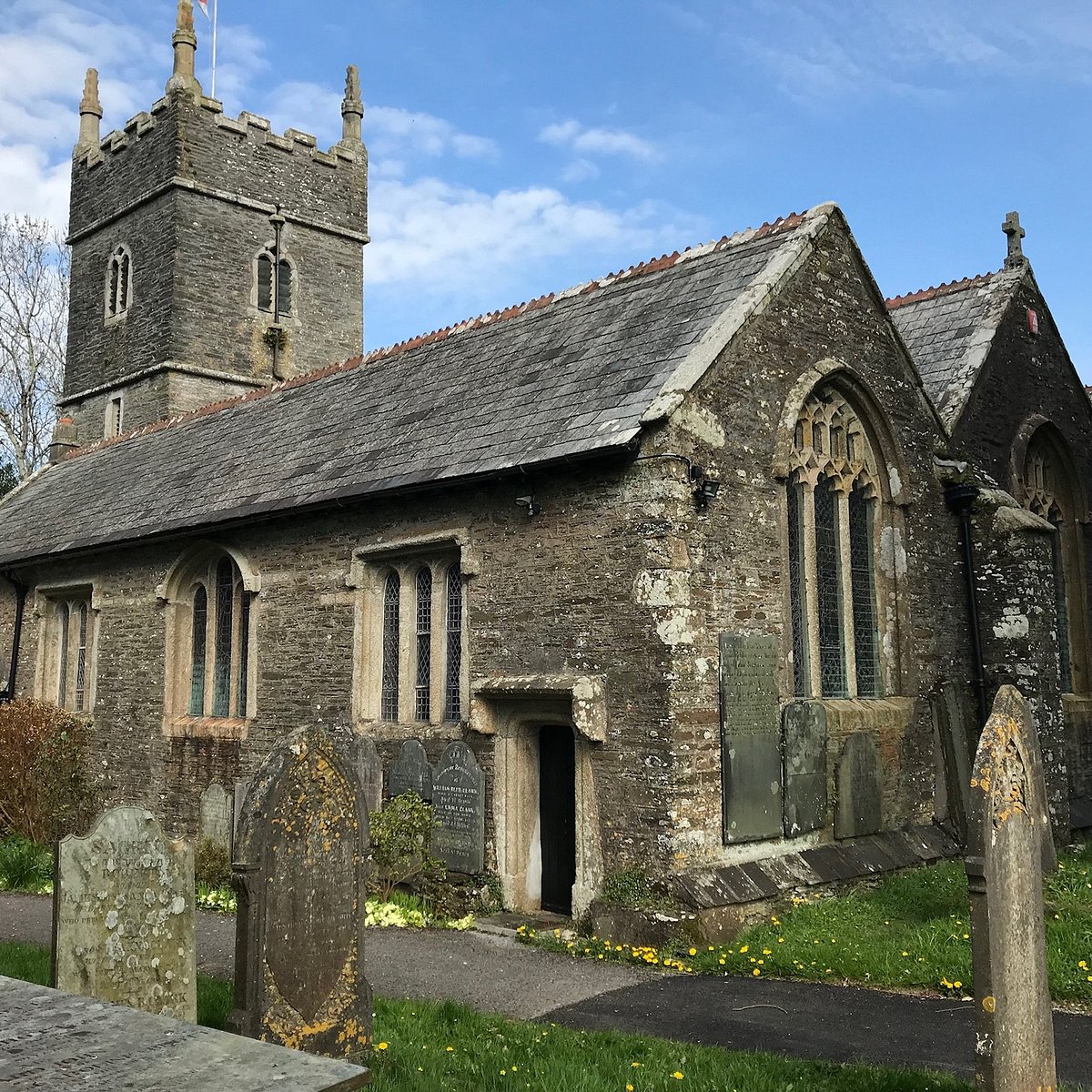 Parish churches. Плимут Англия достопримечательности. Плимут, Англия памятник. Charles Church, Plymouth.