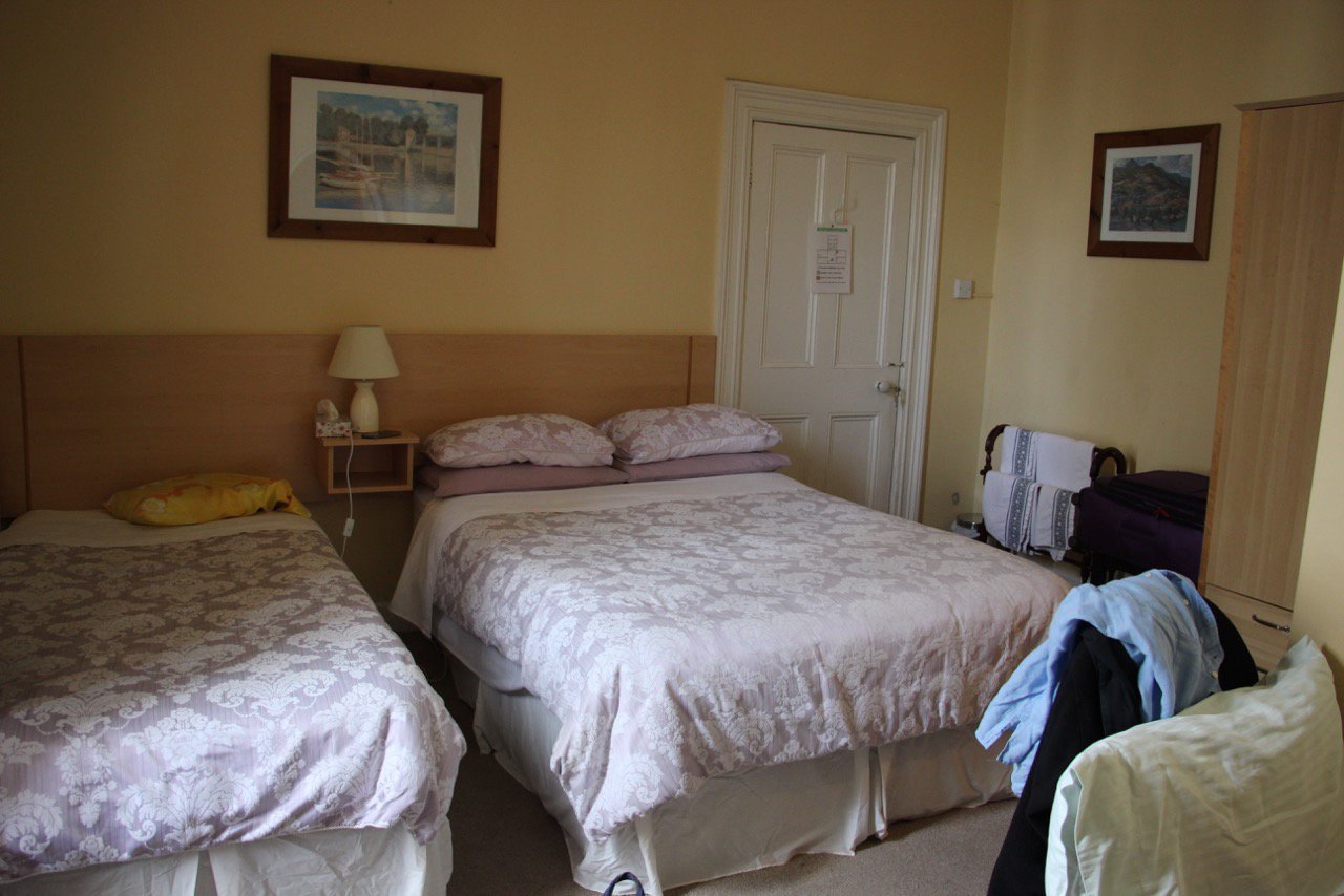 LYNDEN BED & BREAKFAST - B&B Reviews (Dún Laoghaire, Ireland - County ...