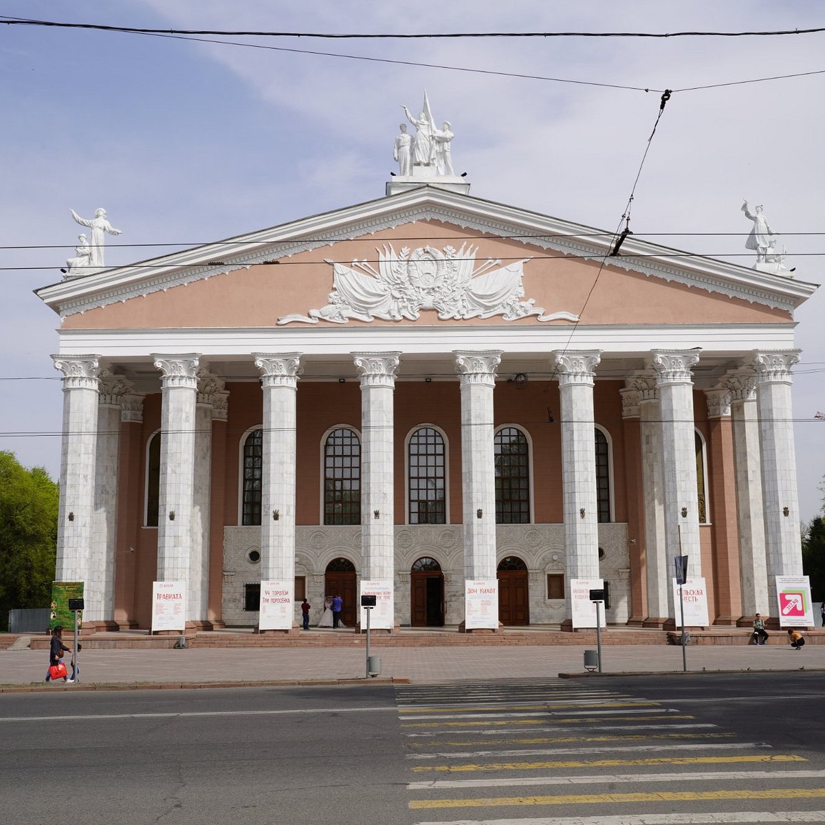театр оперы и балета бишкек