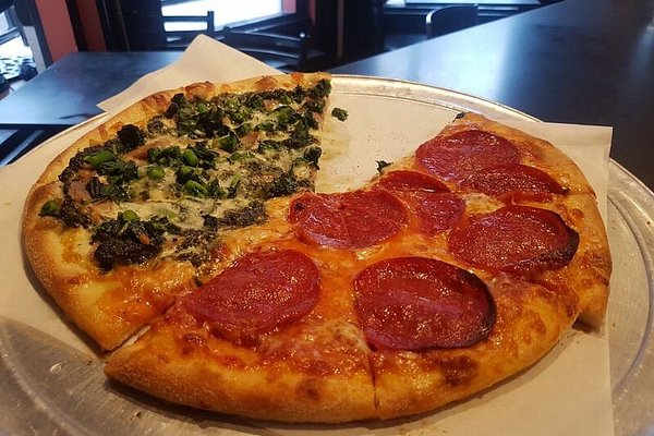 10 Best Pizza Spots in Boston