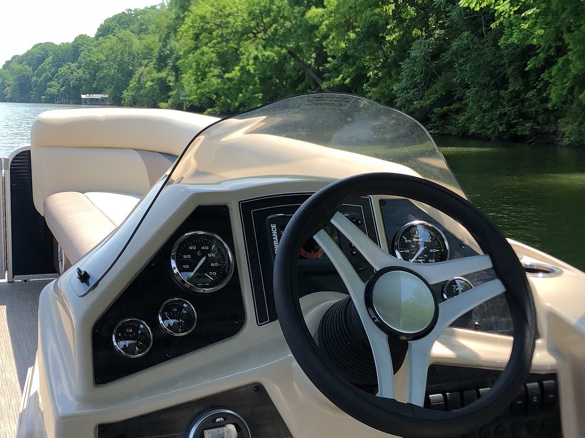 Sweetwater Pontoon Rentals (Hendersonville) - All You Need to Know ...