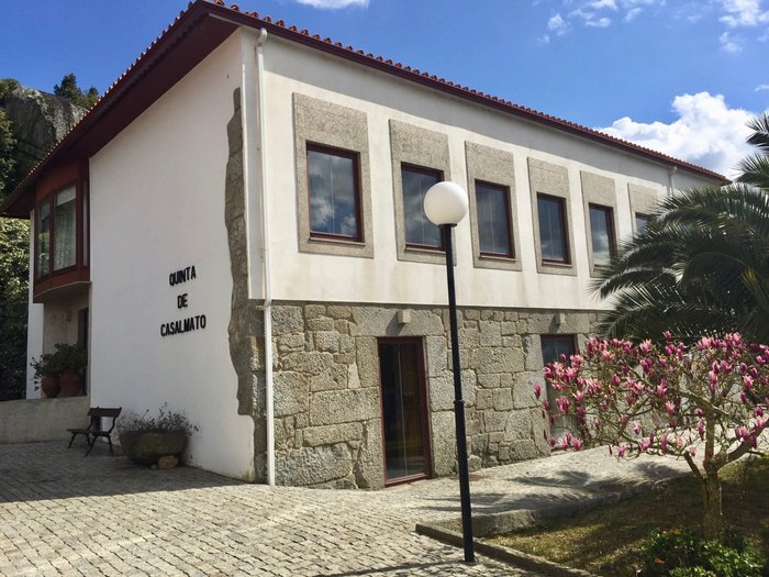 Entire House / Apartment Rural House- Casa Rosa, São João das