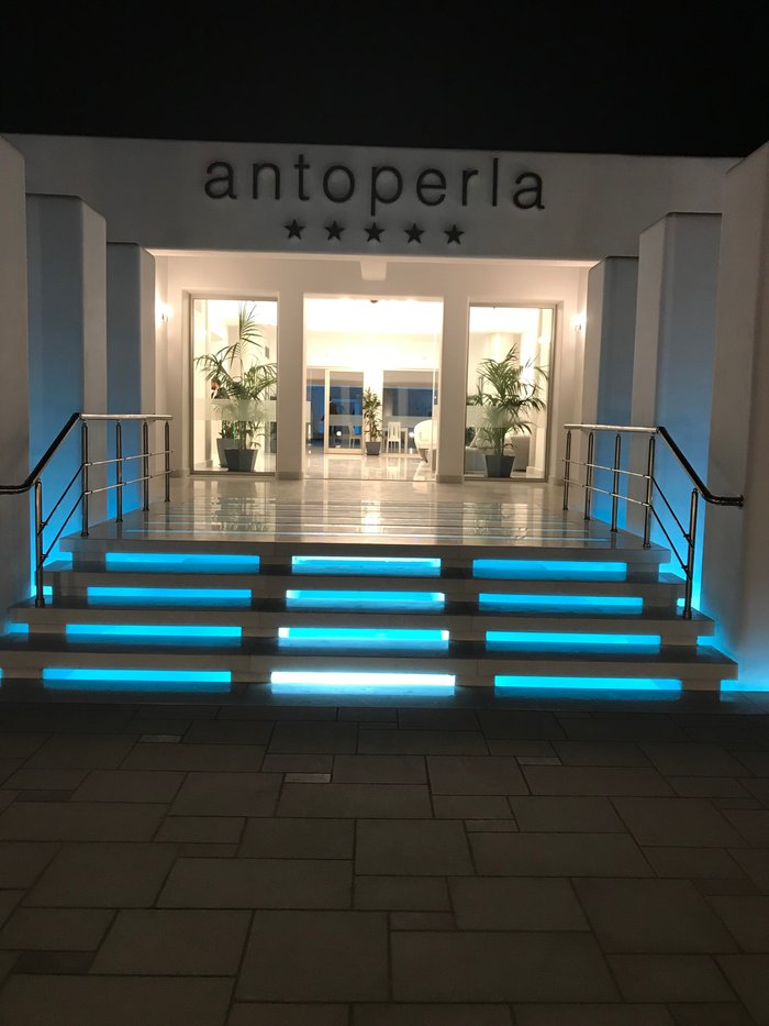 Antoperla Luxury Hotel & Spa, Perissa, Grécia 