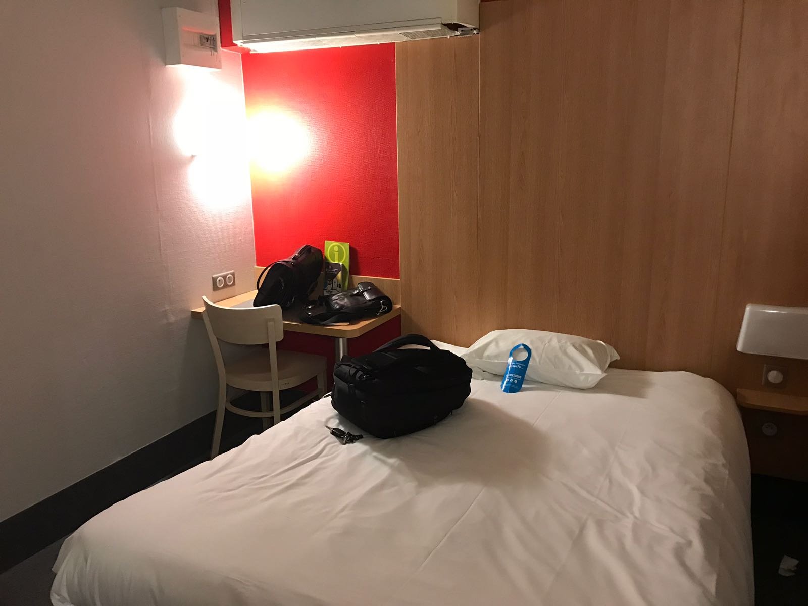 B&B HOTEL Auxerre Bourgogne : Tarifs 2022 Mis à Jour, 100 Avis Et 59 ...