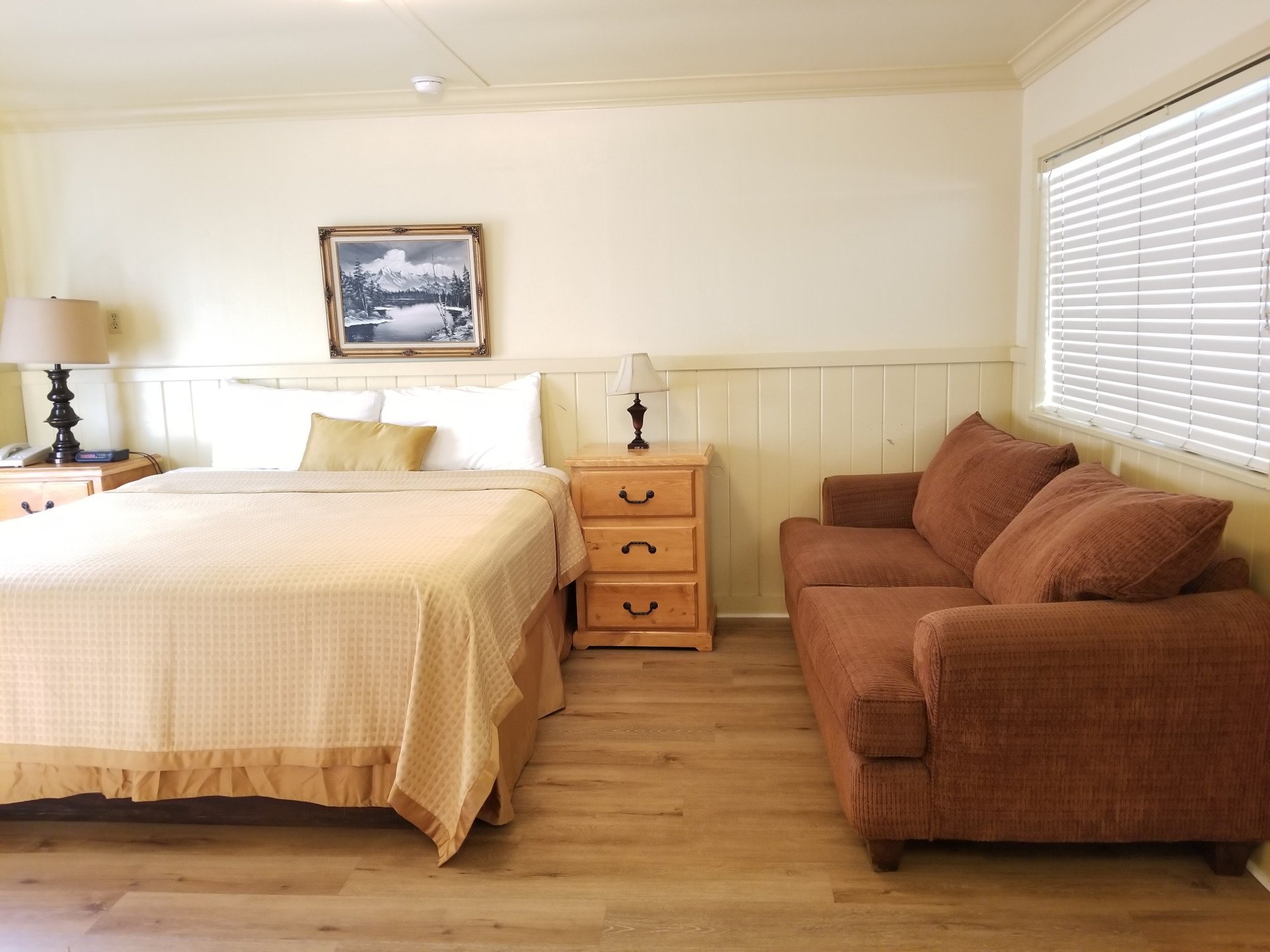 Kernville Inn Rooms: Pictures & Reviews - Tripadvisor