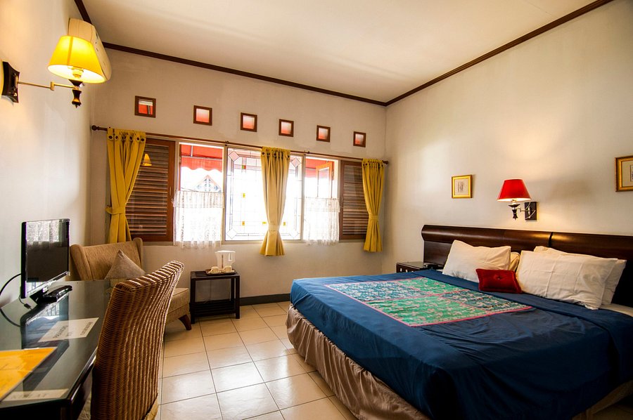 RUMAH ASRI BED & BREAKFAST - Prices & Guest house Reviews (Bandung