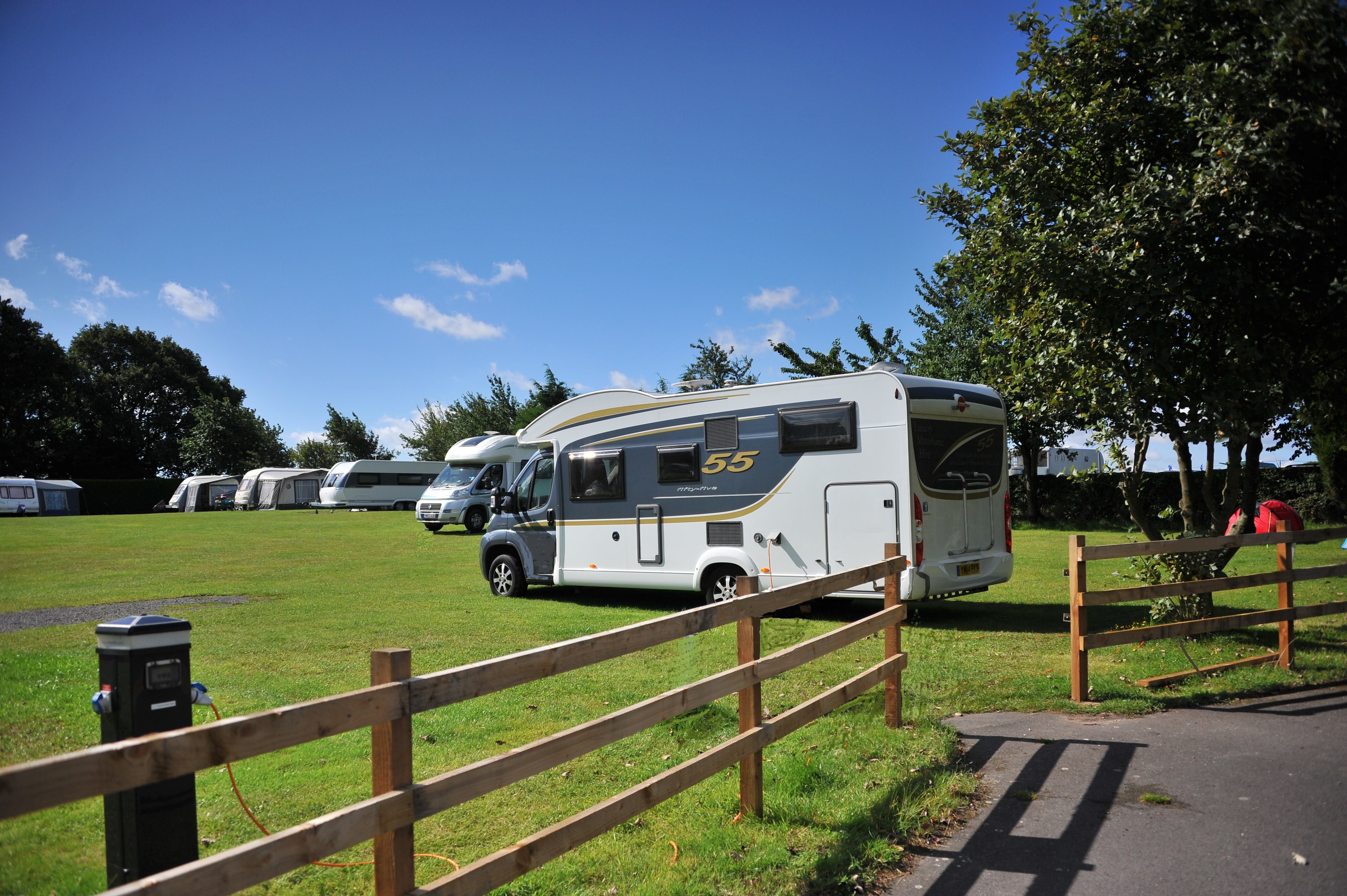 Lindsey trail outlet touring park