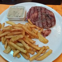 Steak frites sauce Roquefort