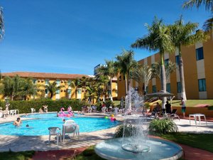 Piscina e praia