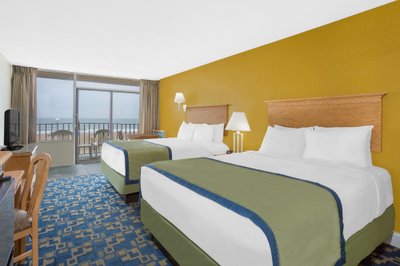 Hotel photo 10 of Ocean Resort.