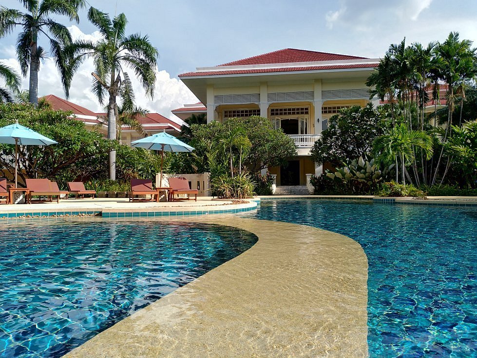Dheva Mantra Resort &amp; Spa โรงแรมใน เมืองกาญจนบุรี