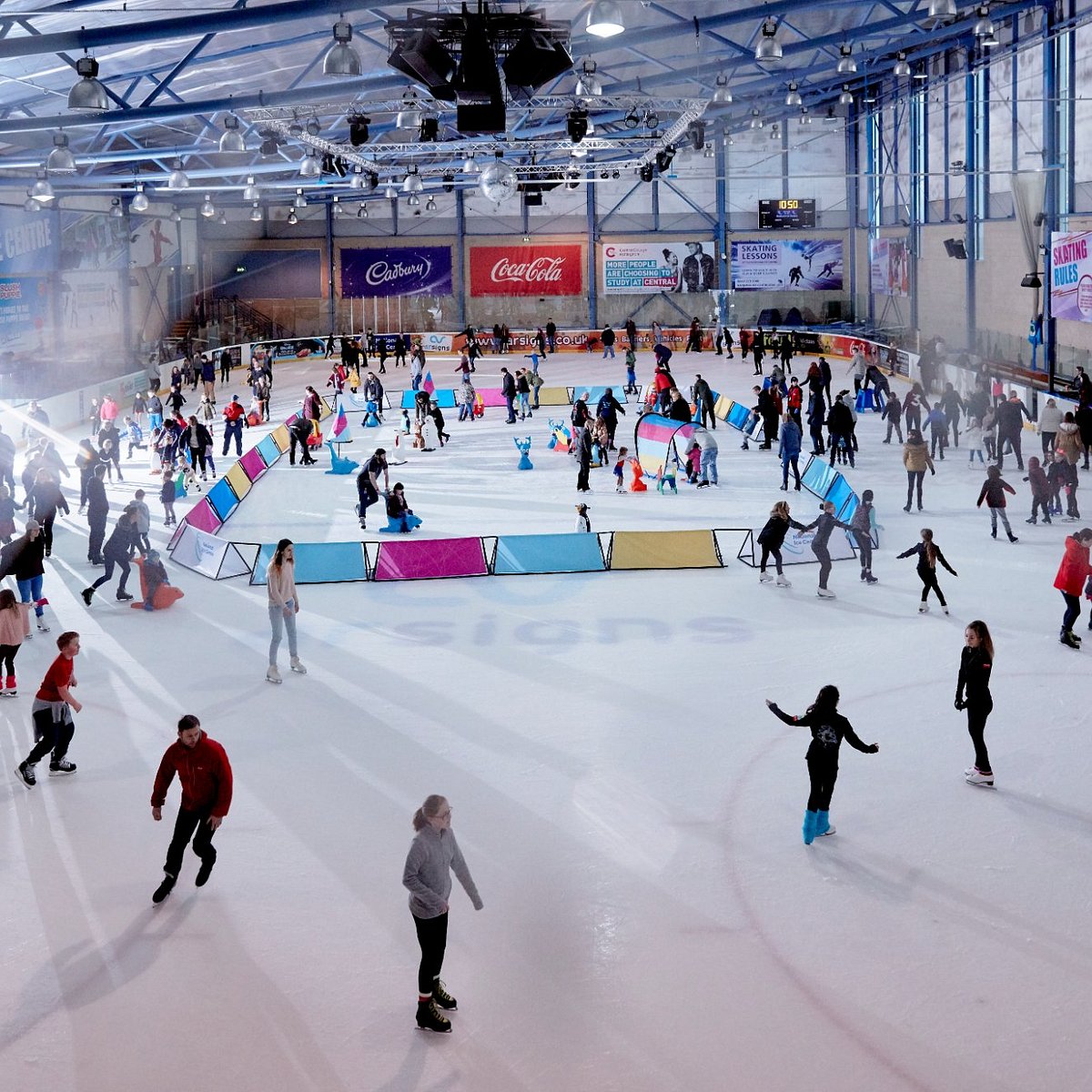 center ice skating arena reviews        <h3 class=