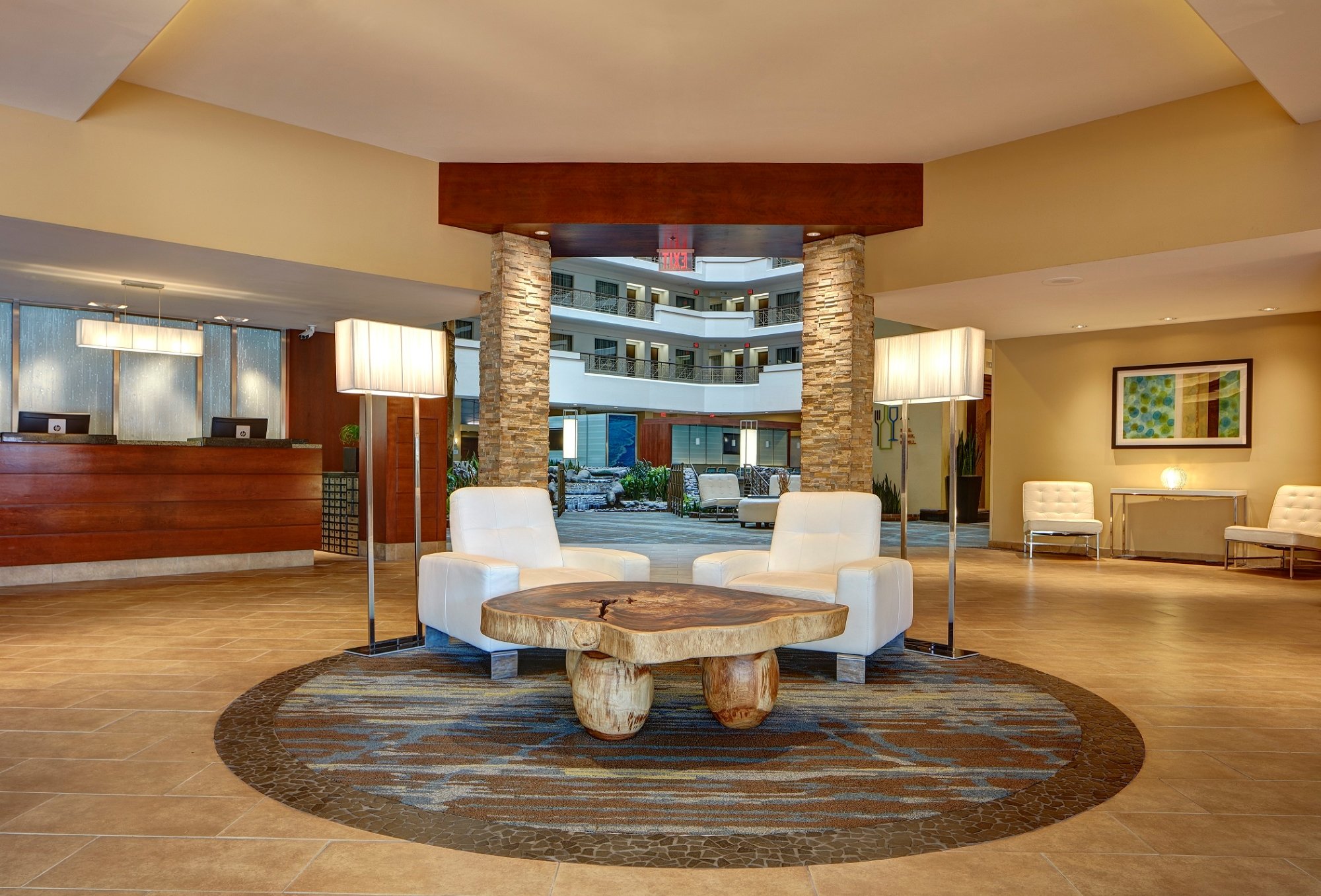 Hotel photo 17 of Embassy Suites by Hilton San Diego La Jolla.