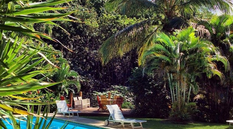 Jardin, piscine, deck Mangoplaya