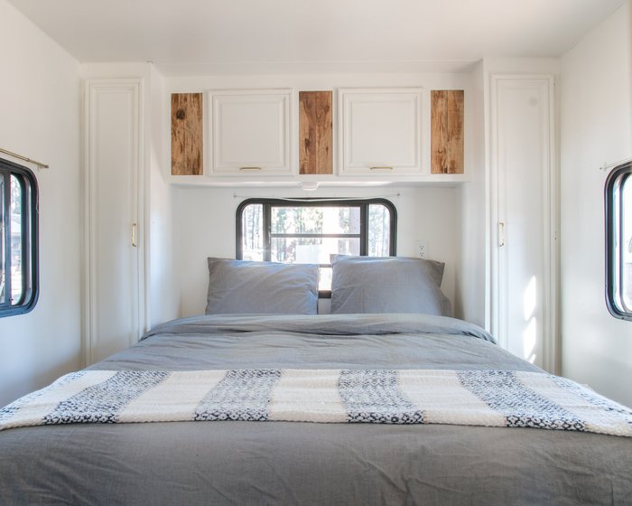 Escape to Sierra Springs: Your Northern California Camping Dream