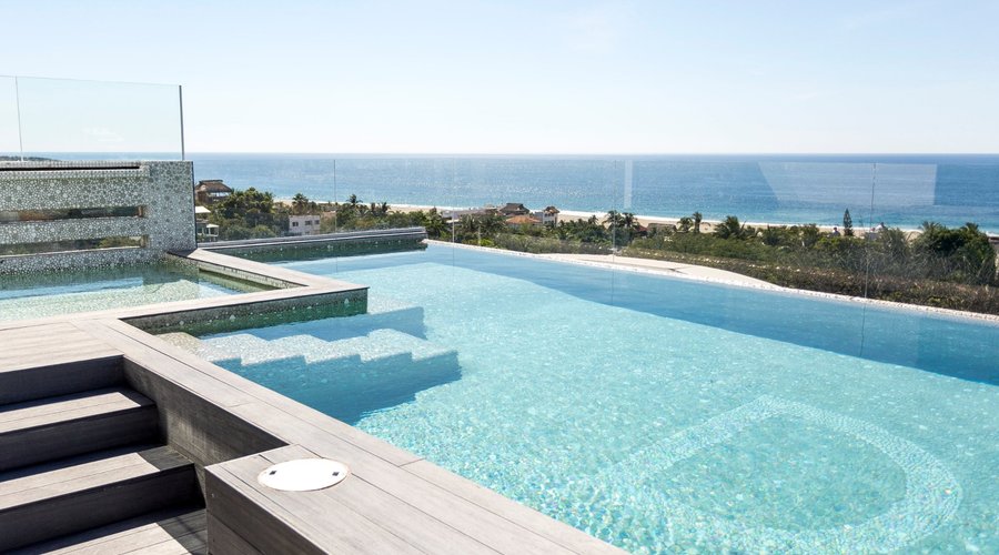Piscina con vista a Playa Zicatela 