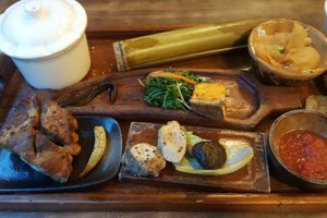 用餐 
