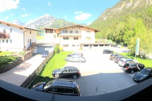 Zimmer und Suite