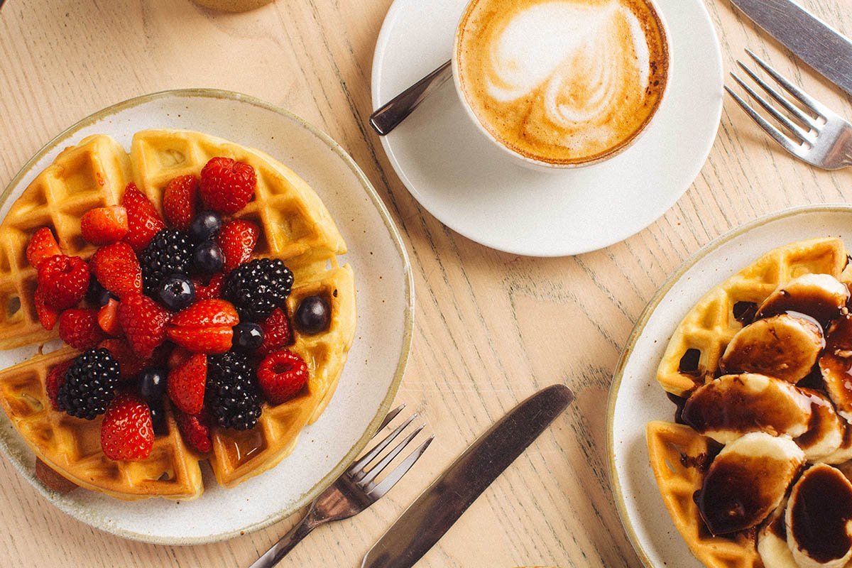 Sour Cream Waffle Recipe: A Fluffy & Creamy Delight